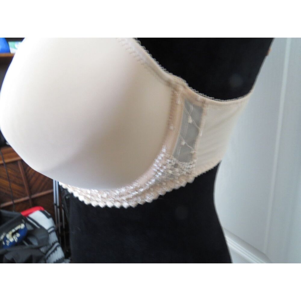 Wacoal La Femme Underwire T-shirt Bra Nude  36C EUC - Picture 5 of 10